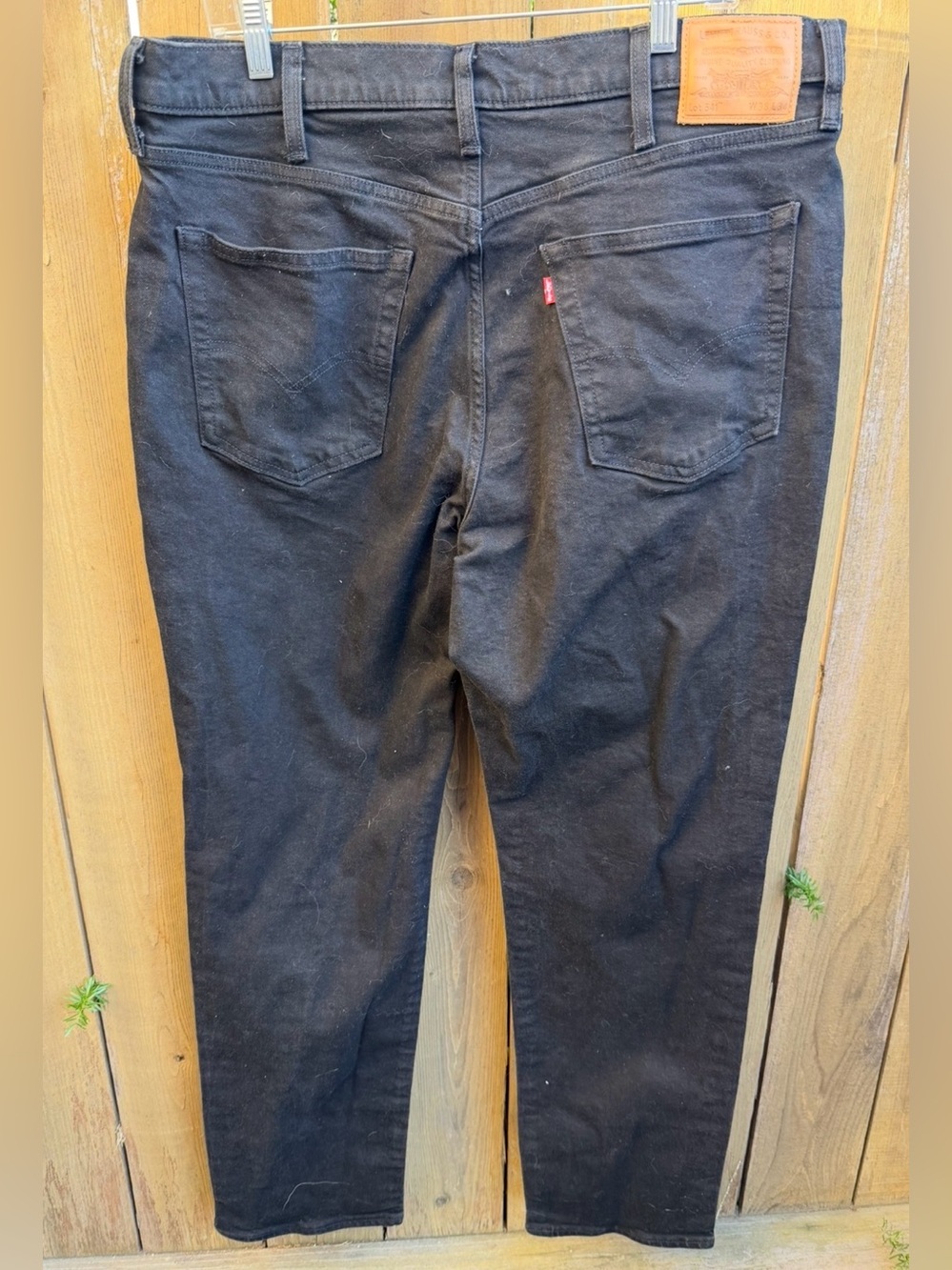 Levi’s men’s Black Jeans with Red Tab size 38x34